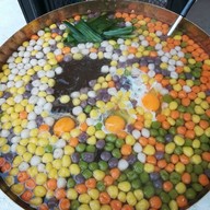 เมนูของร้าน บัวลอย ไข่หวาน แม่โบว์ สะพานใหม่
