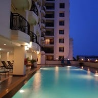 โรงแรมแคนทารี เบย์ ศรีราชา