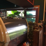 Ma-Meaw Coffee & Bakery