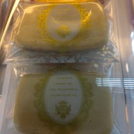 อบ-อุ่น คาเฟ่