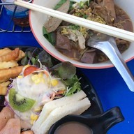 ก๋วยเตี๋ยวเป็ด หน้าวัดกะสังข์ อยุธยา
