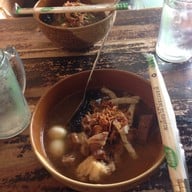 พลสุวรรณ