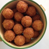 แหนมคลุกสำเหร่