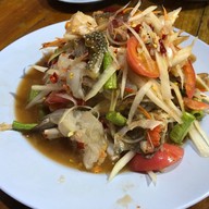 ส้มตำคิวทอง