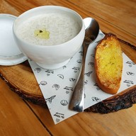 เมนูของร้าน The Village Farm To Cafe’