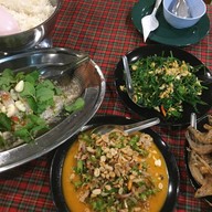 สวนอาหารบ้านหน่อย