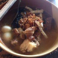 พลสุวรรณ