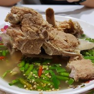 ก๋วยเตี๋ยวต้มยำมะนาวสด&superเล้ง