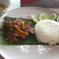 เมนูของร้าน ใบบุญ the little cafe อ่างทอง