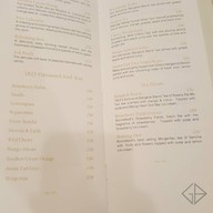 1823 Tea Lounge by Ronnefeldt Gaysorn Village