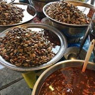 ข้าวหลามตลาดหนองมน
