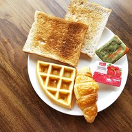 Rhino Restaurant @phuripai Villa