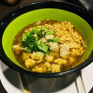 กินนม โฉลกรัฐ