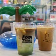เมนูของร้าน POOLTIME CAFE เอกมัย
