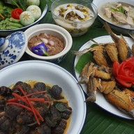 อาหารพื้นถิ่นบ้านคลองยาง