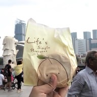 Mr. Bean Raffles Place Station