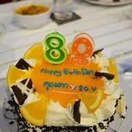 Eat Me Bakery The Mall Korat เดอะมอลล์ นครราชสีมา ชั้น 1หลังน้ำตกหน้าลิฟท์ก่อนถึงศูนย์อาหาร