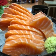 เมนูของร้าน Sushi Hiro พรอมานาด