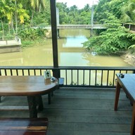 บรรยากาศ ไก่กะลา