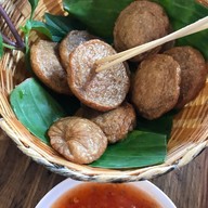 เมนูของร้าน ครัวบ้านคุ้ม & Coffee House กองบิน 41