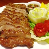หมูอบน้ำผึ้งเครือวัลย์