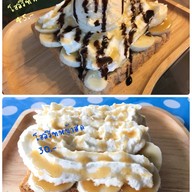 ร้านสะพานลอย อาหารและกาแฟสด