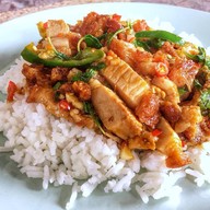 เจ๊แอ๊ดข้าวหมูแดง หมูกรอบ