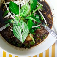 ป. ประทีปก๋วยเตี๋ยวเรืออยุธยา วังหิน-โชคชัย 4