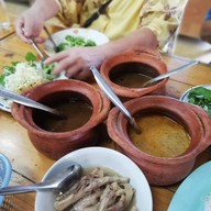 สิวาลัย แม่ทองร้อยขนมจีนหล่มเก่า