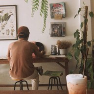 เมนูของร้าน Rec. Vinyl & Cafe