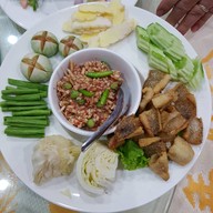 บ้านตำลึง