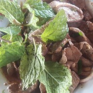 ส้มตำแม่ไหล