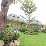 ชลพฤกษ์รีสอร์ต