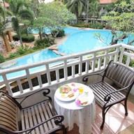 ชลพฤกษ์รีสอร์ต