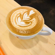 Craze Cafe ⠀⠀⠀⠀Showroom Bom cafe