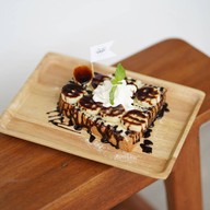 เมนูของร้าน The White Cafe Milk&Toast