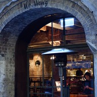 หน้าร้าน Mr. Wong