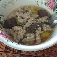 ยายไพ อาหารตามสั่ง