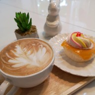 Gaogao Coffee & Street food