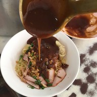 ก๋วยเตี๋ยวพันปี (บะหมี่พันปี)