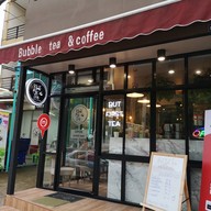 หน้าร้าน But First Tea