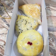 April’s Bakery เซ็นทรัลแจ้งวัฒนะ