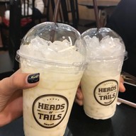 เมนูของร้าน Heads or Tails แฟชั่นไอส์แลนด์