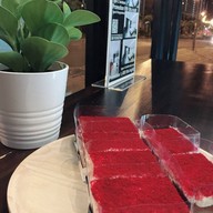 Black Gable Coffee Stand GB