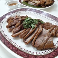 เมนูของร้าน จู โจว เป็ดพะโล้ร้อยปี JuJow's Legend of the Stewed Duck