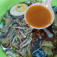 เมนูของร้าน ก๋วยจั๊บไก่ตุ๋น ลุงสิทธิ์(ร้านเปิด24ชม.)