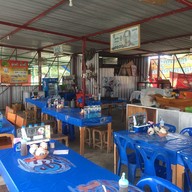 ป.ประทีบ ก๋วยเตี๋ยวเรือ โคราช ซอยเบญจรงค์