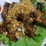 เมนูของร้าน ปลาเผาริมเขาตอง