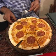 Pizzeria basil