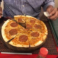 Pizzeria basil